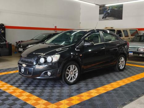 CHEVROLET Sonic Sedan 1.6 16V 4P LTZ FLEX AUTOM�TICO, Foto 2