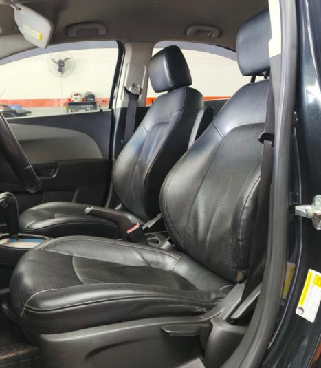 CHEVROLET Sonic Sedan 1.6 16V 4P LTZ FLEX AUTOM�TICO, Foto 8