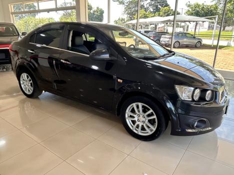CHEVROLET Sonic Sedan 1.6 16V 4P LTZ FLEX AUTOM�TICO, Foto 2