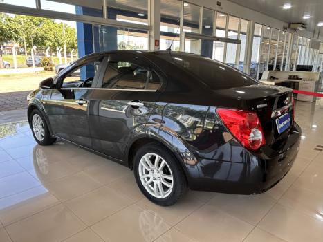 CHEVROLET Sonic Sedan 1.6 16V 4P LTZ FLEX AUTOM�TICO, Foto 4