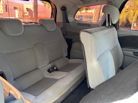 CHEVROLET Spin 1.8 4P FLEX LTZ, Foto 14 CHEVROLET Spin 1.8 4P FLEX LTZ, Foto 14