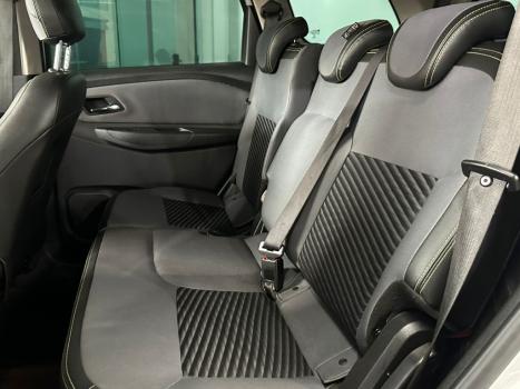 CHEVROLET Spin 1.8 4P FLEX ACTIV, Foto 6