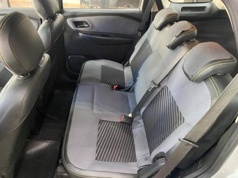 CHEVROLET Spin 1.8 4P FLEX ACTIV5 AUTOM�TICO, Foto 14