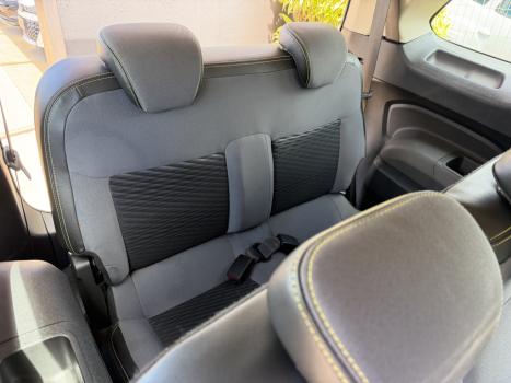 CHEVROLET Spin 1.8 4P FLEX ACTIV7 7 LUGARES AUTOM�TICO, Foto 8