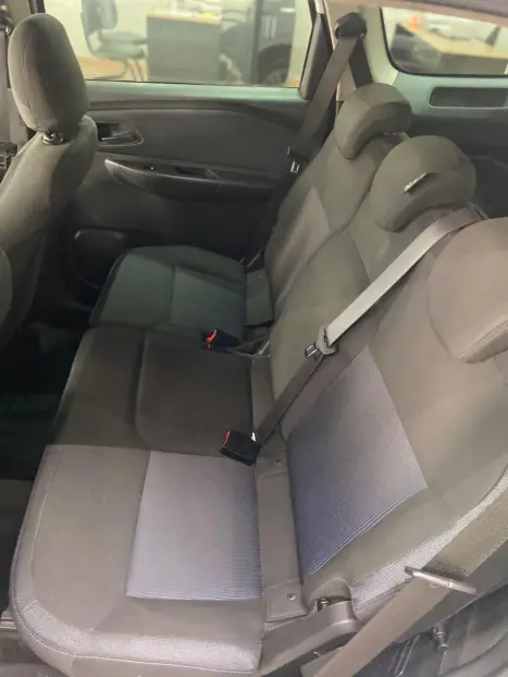 CHEVROLET Spin 1.8 4P FLEX LT AUTOM�TICO, Foto 7