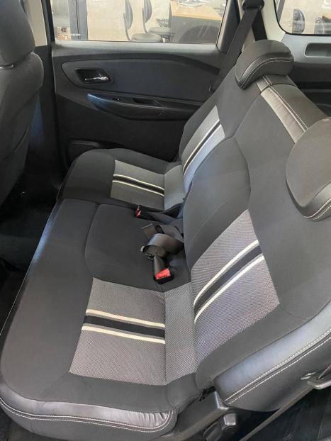 CHEVROLET Spin 1.8 4P FLEX ACTIV, Foto 12
