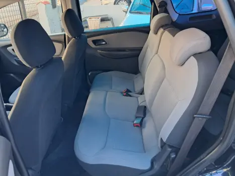 CHEVROLET Spin 1.8 4P FLEX LTZ 7 LUGARES AUTOM�TICO, Foto 12