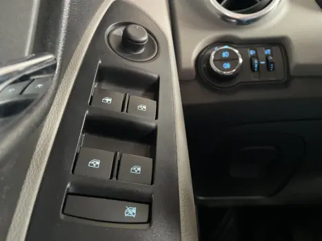 CHEVROLET Tracker 1.8 16V 4P FLEX LTZ AUTOMTICO, Foto 11