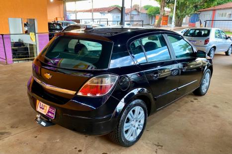 CHEVROLET Vectra Hatch 2.0 4P FLEX GT, Foto 5 CHEVROLET Vectra Hatch 2.0 4P FLEX GT, Foto 5