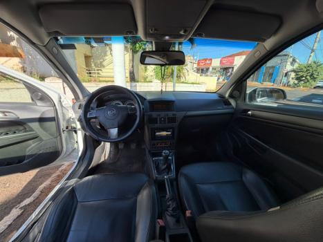 CHEVROLET Vectra Hatch 2.0 4P FLEX GTX, Foto 6