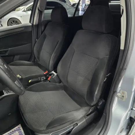 CHEVROLET Vectra Hatch 2.0 4P FLEX GT, Foto 8