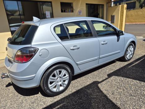 CHEVROLET Vectra Hatch 2.0 4P FLEX GT, Foto 4