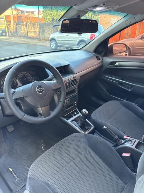 CHEVROLET Vectra Hatch 2.0 4P FLEX GT, Foto 9