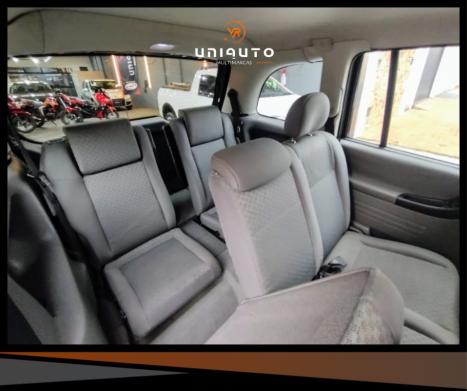 CHEVROLET Zafira 2.0 4P ELEGANCE AUTOMTICO, Foto 9