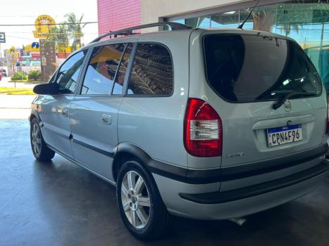 CHEVROLET Zafira 2.0 4P ELITE, Foto 3
