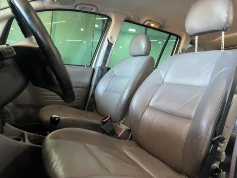 CHEVROLET Zafira 2.0 4P ELITE, Foto 4