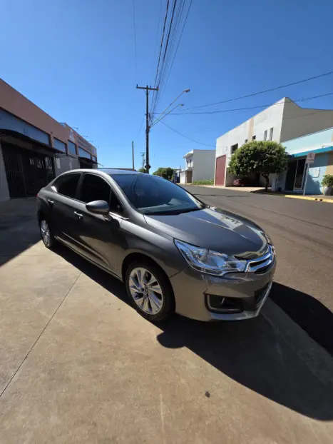 CITROEN C4 Sedan 1.6 16V 4P FLEX LOUNGE THP TURBO BVA AUTOM�TICO, Foto 3