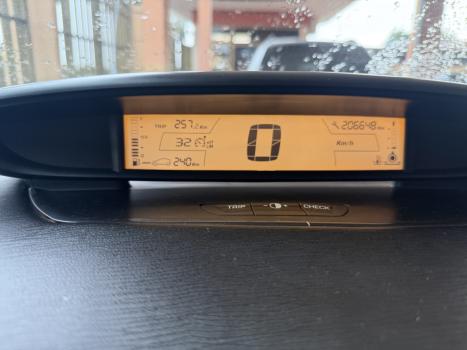 CITROEN C4 Sedan 2.0 16V 4P EXCLUSIVE PALLAS, Foto 2