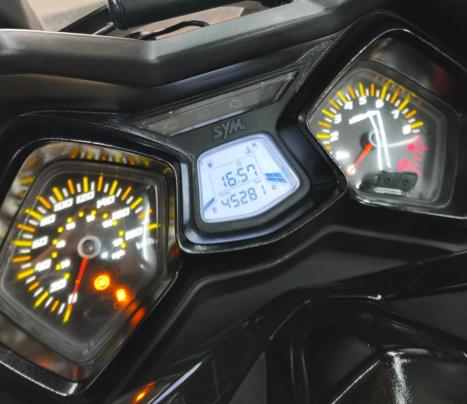 DAFRA Cruisym 300 , Foto 10