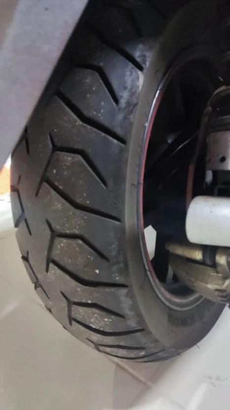 DAFRA Maxsym 400 , Foto 4