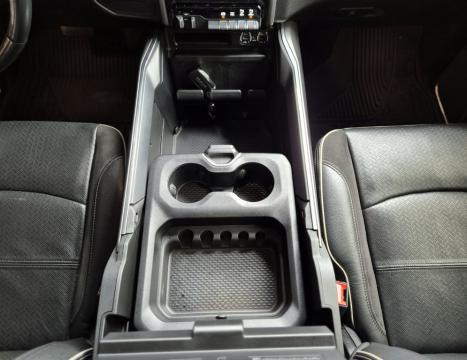DODGE Ram 6.7 I6 24V 4P 2500 LARAMIE 4X4 TURBODIESEL  AUTOM�TICO CABINE DUPLA, Foto 9