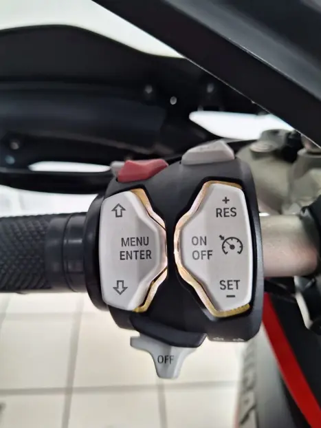 DUCATI Multistrada 1200 ABS, Foto 16 DUCATI Multistrada 1200 ABS, Foto 16