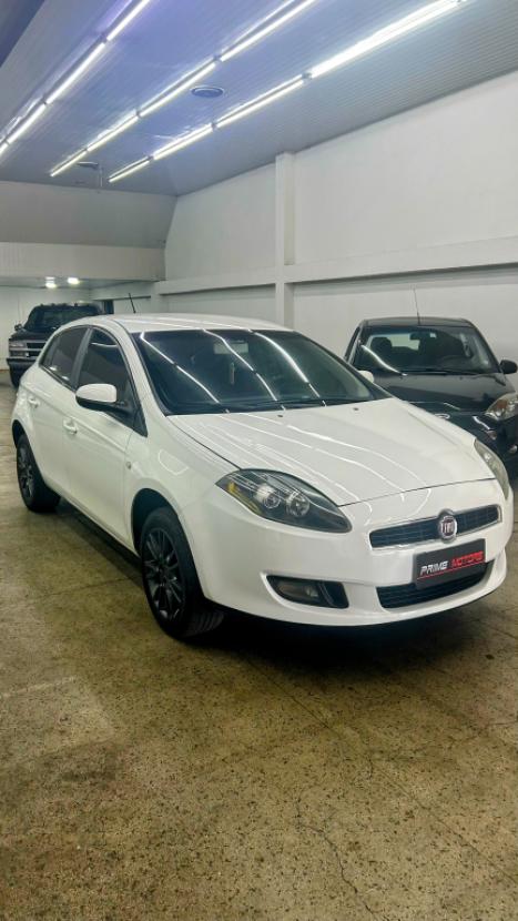 FIAT Bravo 1.8 16V 4P ESSENCE FLEX, Foto 1
