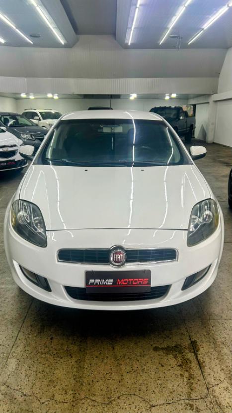 FIAT Bravo 1.8 16V 4P ESSENCE FLEX, Foto 2