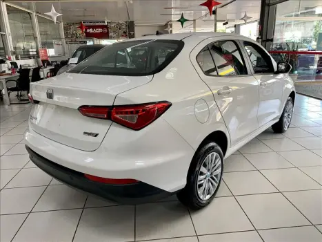 FIAT Cronos 1.0 4P FIREFLY FLEX DRIVE, Foto 3 FIAT Cronos 1.0 4P FIREFLY FLEX DRIVE, Foto 3