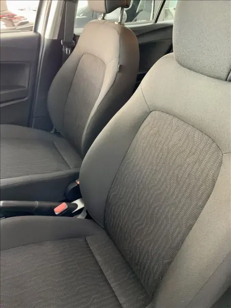 FIAT Cronos 1.0 4P FIREFLY FLEX DRIVE, Foto 9 FIAT Cronos 1.0 4P FIREFLY FLEX DRIVE, Foto 9