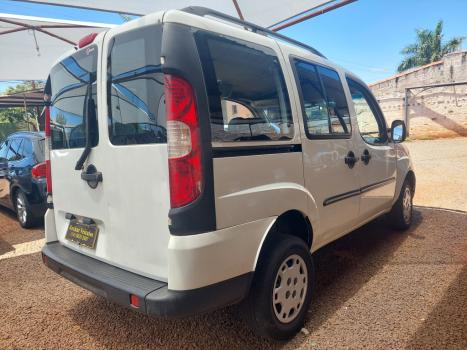 FIAT Doblo 1.4 4P FLEX ATTRACTIVE, Foto 4