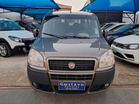 FIAT Doblo 1.4 4P FLEX ATTRACTIVE 7 LUGARES, Foto 3