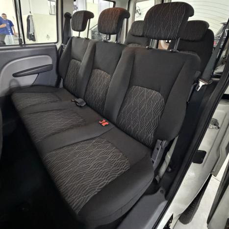 FIAT Doblo 1.4 4P FLEX ATTRACTIVE 7 LUGARES, Foto 10