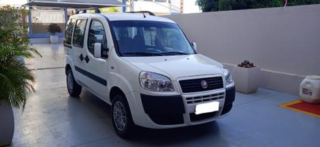FIAT Doblo 1.8 16V 4P FLEX ESSENCE 7 LUGARES, Foto 1 FIAT Doblo 1.8 16V 4P FLEX ESSENCE 7 LUGARES, Foto 1