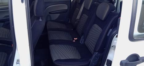 FIAT Doblo 1.8 16V 4P FLEX ESSENCE 7 LUGARES, Foto 6 FIAT Doblo 1.8 16V 4P FLEX ESSENCE 7 LUGARES, Foto 6