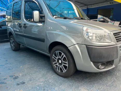 FIAT Doblo 1.8 16V 4P FLEX ESSENCE 7 LUGARES, Foto 5