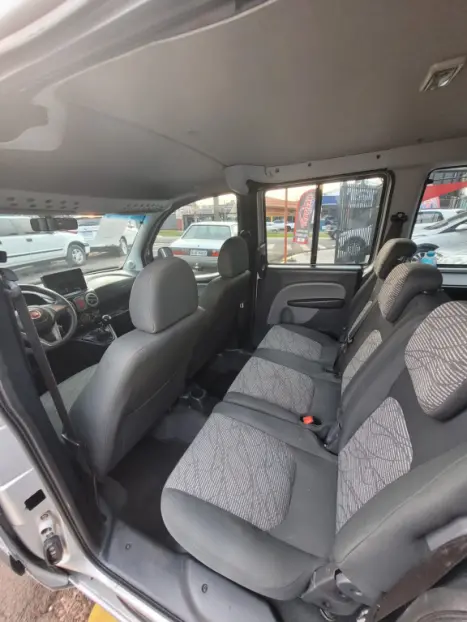 FIAT Doblo 1.8 16V 4P FLEX ESSENCE 7 LUGARES, Foto 10