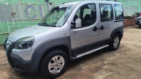 FIAT Doblo 1.8 16V 4P FLEX ADVENTURE 6 LUGARES, Foto 4