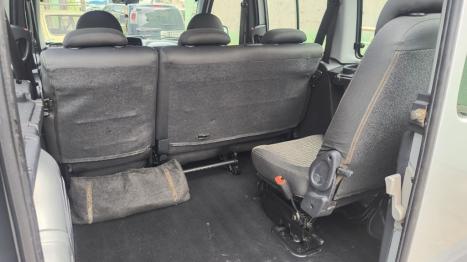 FIAT Doblo 1.8 16V 4P FLEX ADVENTURE 6 LUGARES, Foto 5
