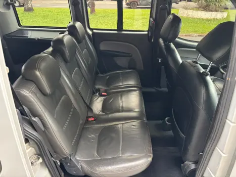 FIAT Doblo 1.8 4P FLEX ADVENTURE LOCKER 6 LUGARES, Foto 20
