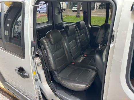 FIAT Doblo 1.8 4P FLEX ADVENTURE LOCKER 6 LUGARES, Foto 17