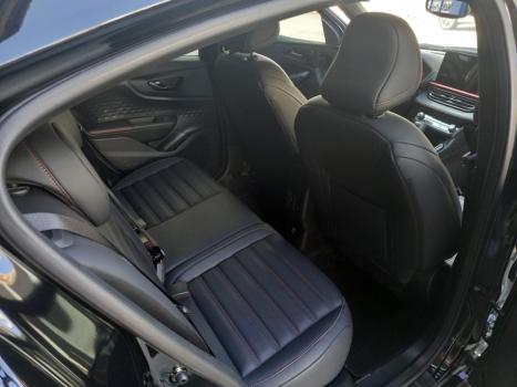 FIAT Fastback 1.3 16V 4P FLEX ABARTH TURBO 270 AUTOM�TICO, Foto 10