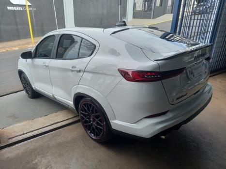 FIAT Fastback 1.3 16V 4P FLEX ABARTH TURBO 270 AUTOM�TICO, Foto 4