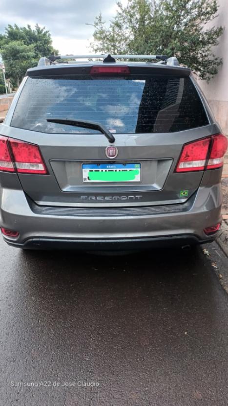 FIAT Freemont 2.4 16V 4P PRECISION AUTOM�TICO 7 LUGARES, Foto 2