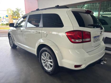 FIAT Freemont 2.4 16V 4P PRECISION AUTOM�TICO 7 LUGARES, Foto 2