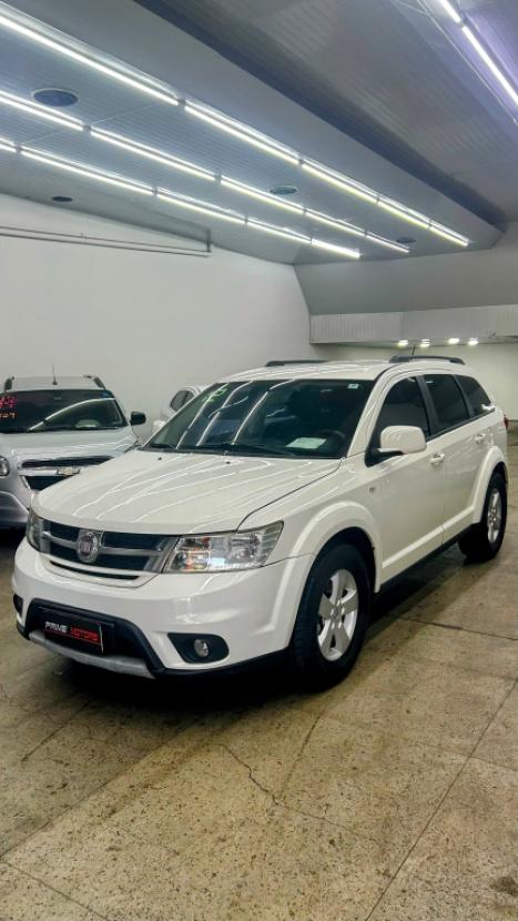 FIAT Freemont 2.4 16V 4P PRECISION AUTOM�TICO 7 LUGARES, Foto 3