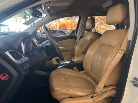 FIAT Freemont 2.4 16V 4P PRECISION AUTOM�TICO 7 LUGARES, Foto 4