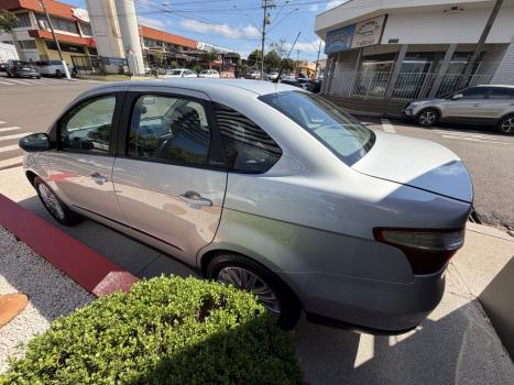 FIAT Grand Siena 1.6 16V 4P ESSENCE FLEX, Foto 6