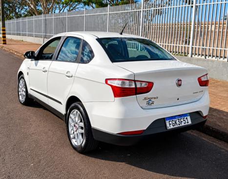 FIAT Grand Siena 1.6 16V 4P FLEX ESSENCE DUALOGIC AUTOMATIZADO, Foto 4