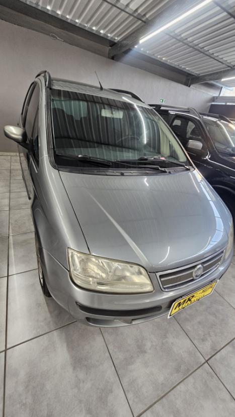 FIAT Idea 1.4 4P ELX FLEX, Foto 2 FIAT Idea 1.4 4P ELX FLEX, Foto 2